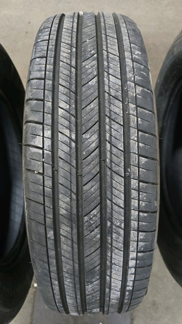 4 x P215/65R17 99H Michelin Primacy A/S