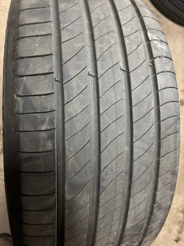 4 x P245/45R19 102V Michelin Primacy 4