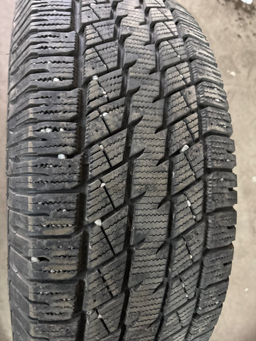 4 x P265/70R16 112T Motomaster Winter Edge HD