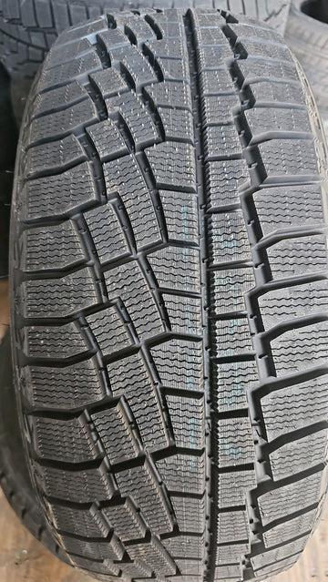 4 x P205/50R17 93H Cooper Discoverer True North