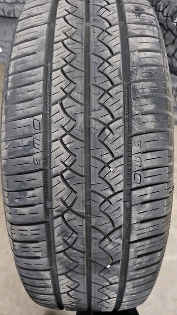1 x P235/65R17 104T Continental TrueContact ecoplus technology