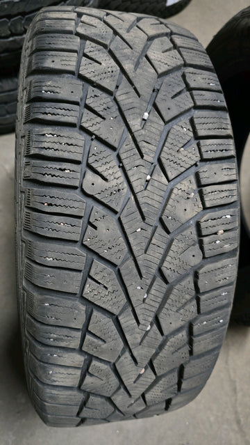 4 x P205/55R16 94T Gislaved Nord Frost 100