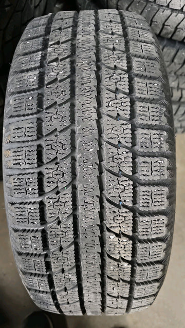 4 x P205/55R16 94T Toyo Observe GSi5
