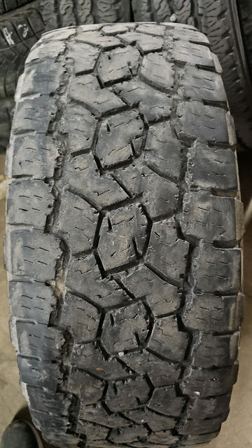 1 x LT275/65R18 123/120S Toyo Open Country A/T III