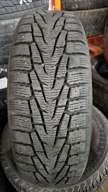 4 x P215/70R16 100T Nokian Nordman 7 SUV