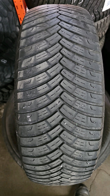 1 x P225/65R17 102H Maxtrek Relamax 4S