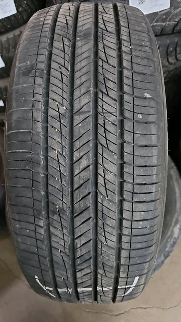 1 x P235/55R19 101H Kumho Crugen HP71