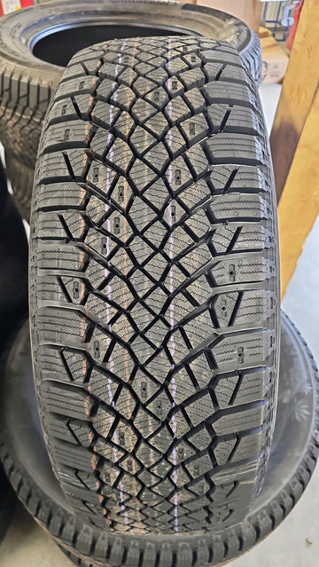 4 x P225/60R18 104T Continental Ice Contact XTRM