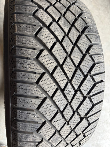 4 x P235/40R19 96T Continental Viking Contact 7