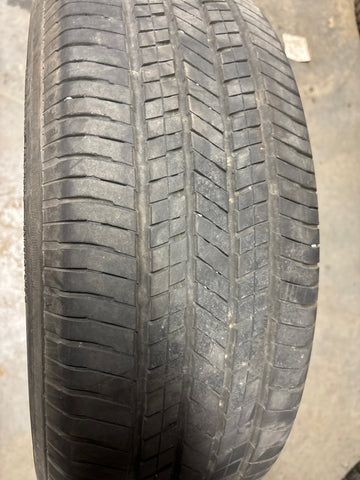 2 x P215/60R16 94H Yokohama Avid S34