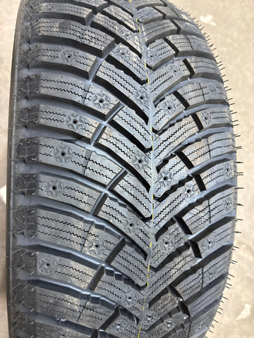 4 x P235/55R18 100T Nexen Winguard Winspike 3