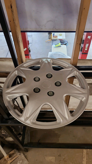 4 x 17/0R17  Enjoliveur Unknown