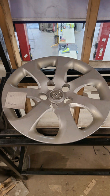 4 x 16/0R16  Enjoliveur Mazda