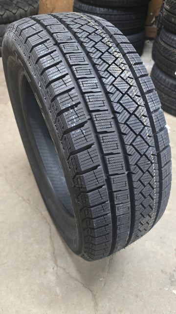 4 x P0/55R0 91H Pirelli Winter Ice Zero Asimmetrico