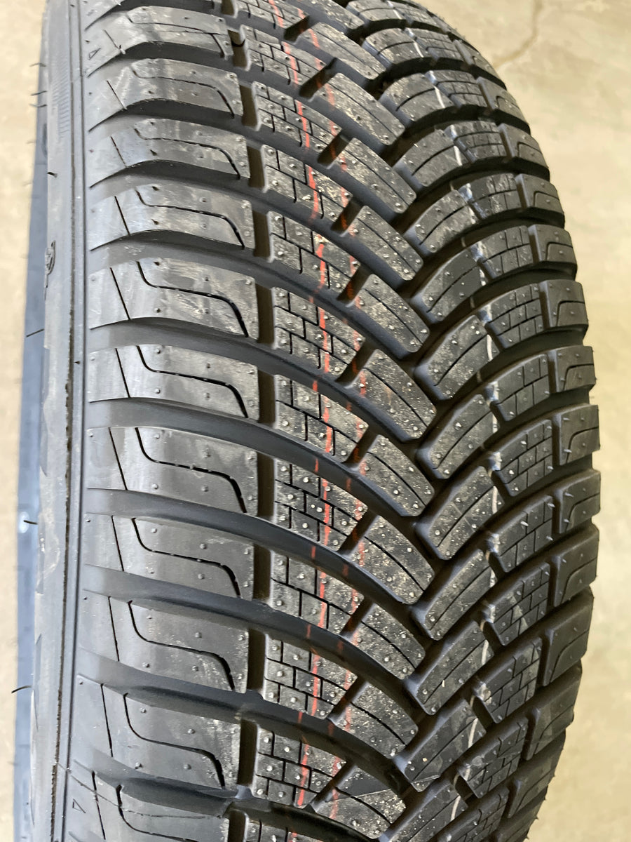 4 x P195/60R15 88H Maxtrek Relamax 4S