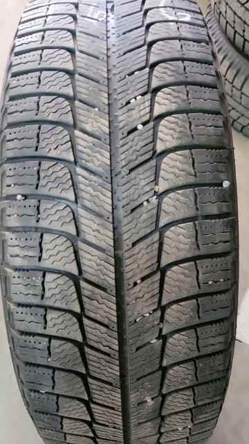 1 x P215/60R16 99H Michelin X-ice Xi3