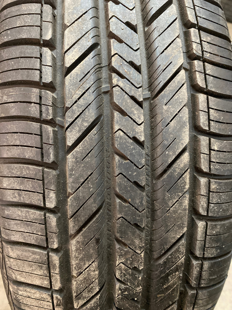 1 x P235/60R16 99T Goodyear Assurance