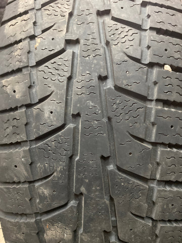 1 x P265/70R17 115S Blacklion Winter Tamer W517