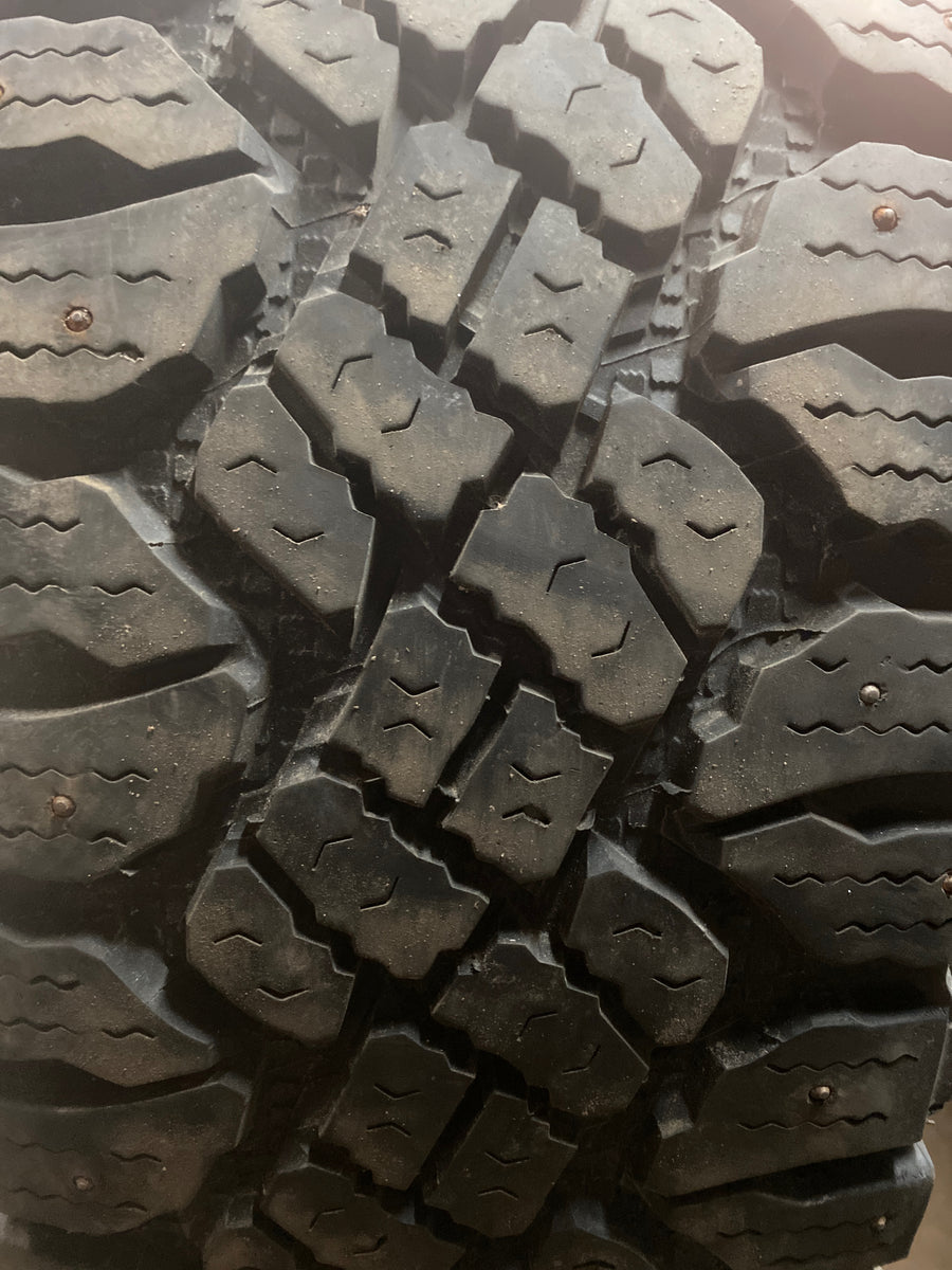 4 x LT285/70R17 121/118Q Goodyear Wrangler Duratrac