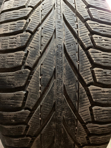 1 x P295/40R21 111R Nokian Hakkapeliitta R2 SUV