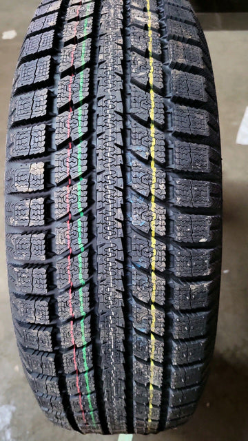 1 x P205/65R16 95T Toyo Observe GSi5