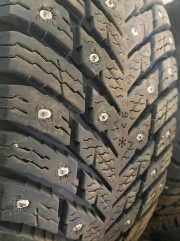 4 x P175/65R14 86T Nokian Hakkapeliitta 10