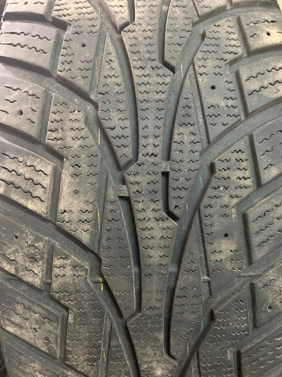 4 x P225/65R17 102T Uniroyal Tiger Paw Ice & Snow 3
