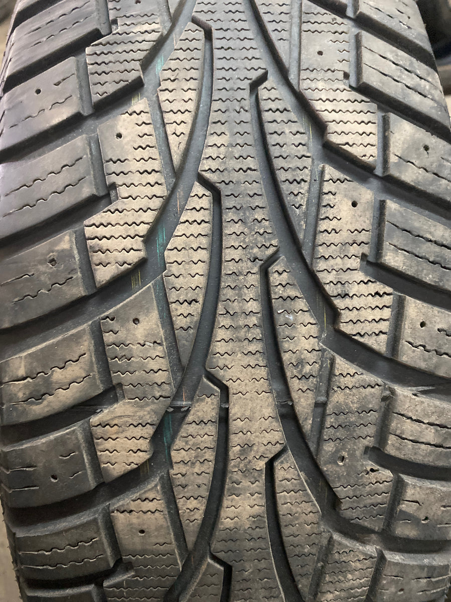 4 x P225/65R17 102T Uniroyal Tiger Paw Ice & Snow 3