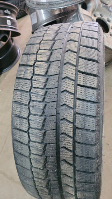 1 x P225/45R18 95T Dunlop Winter Maxx SJ8