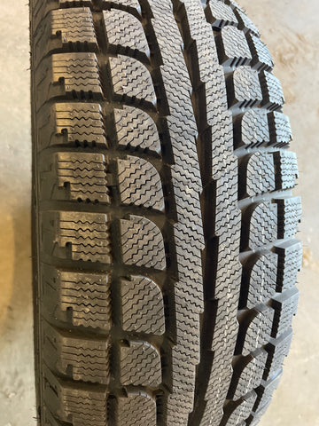 4 x P235/75R15 105S Maxtrek Trek M7