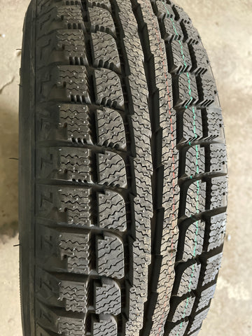 4 x P175/70R13 82T Maxtrek Trek M7