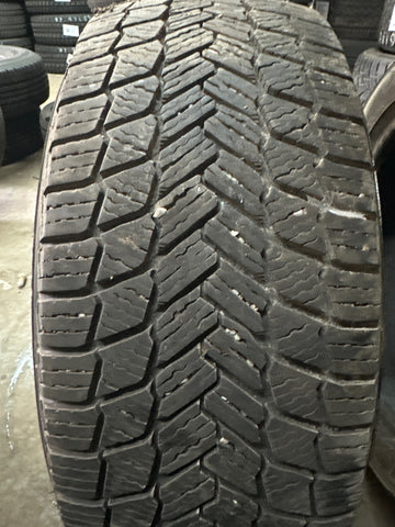 2 x P205/55R17 95T Michelin X-Ice Snow