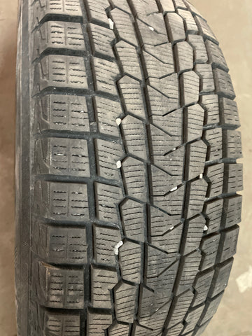 4 x P215/60R16 95H Yokohama Ice Guard IG53