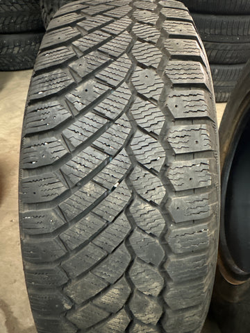 4 x P225/70R16 107T Gislaved Nord Frost 200 SUV