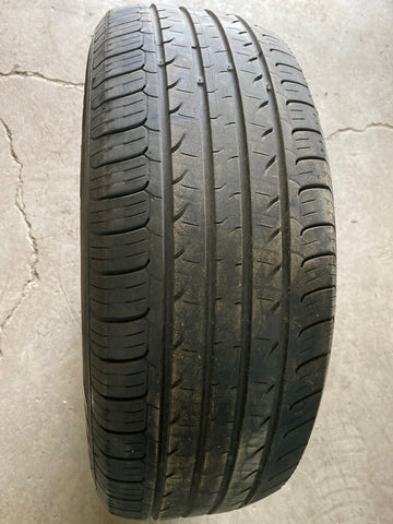 2 x P205/65R16 95H Nexen N'Priz AH8