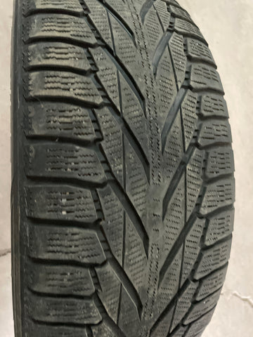 2 x P235/60R18 107R Nokian Hakkapeliitta R2 SUV