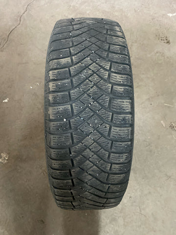 4 x P215/65R17 103T Pirelli Winter Ice Zero FR