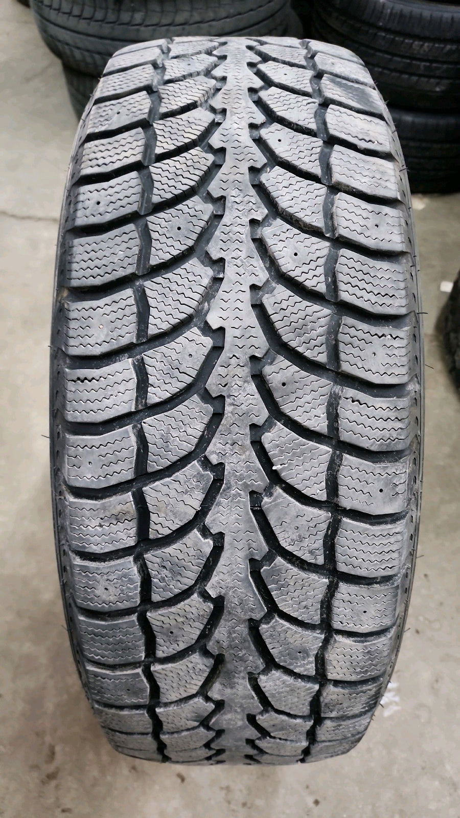 4 x P275/65R18 116S Rovelo RWS-677