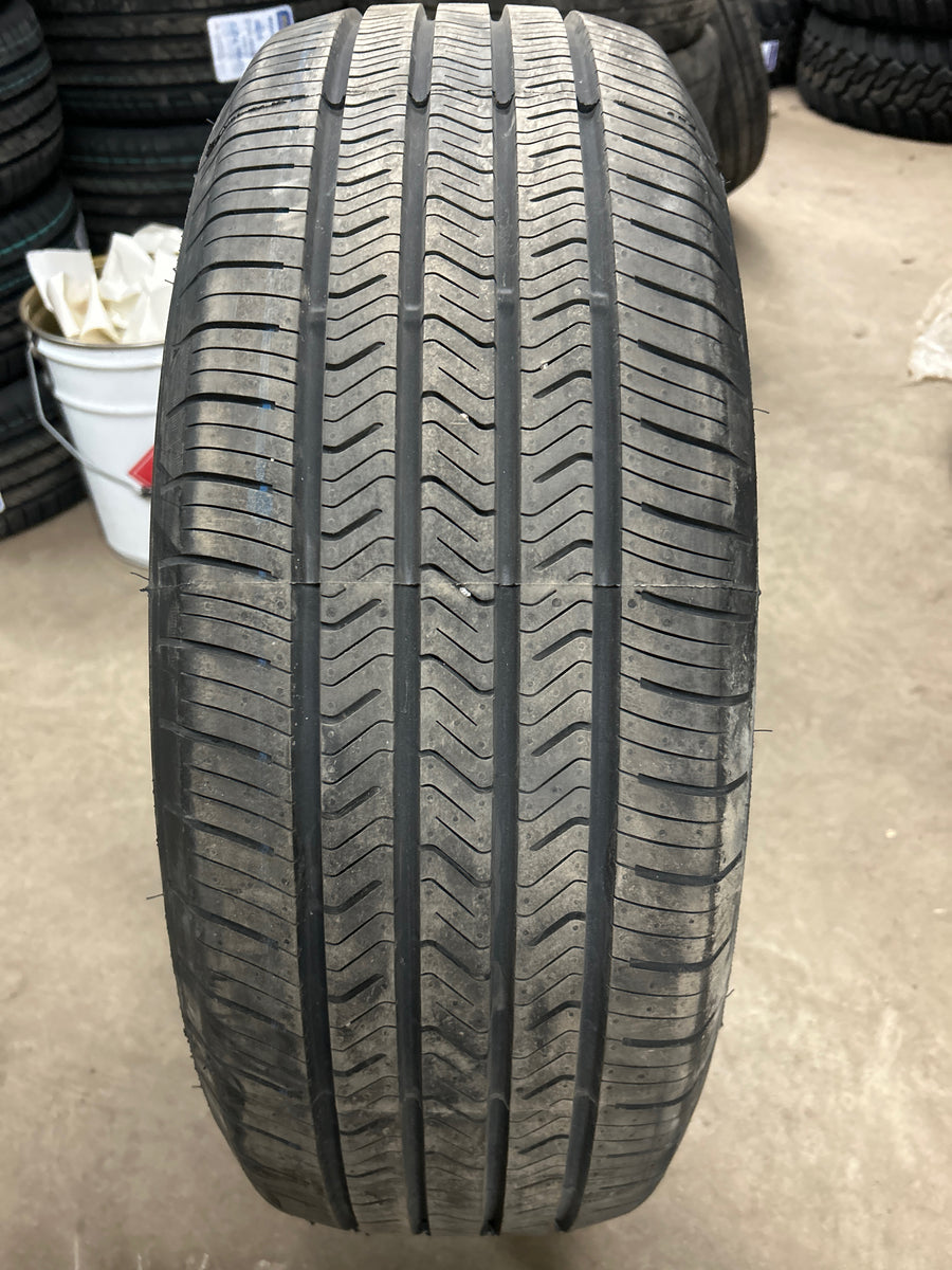 4 x P235/65R18 106V Toyo Open Country A43