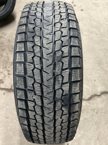 1 x P225/60R18 100T Yokohama IceGuard G075