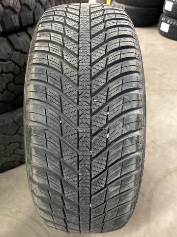 1 x P205/55R16 91H Nexen N'Blue 4Season