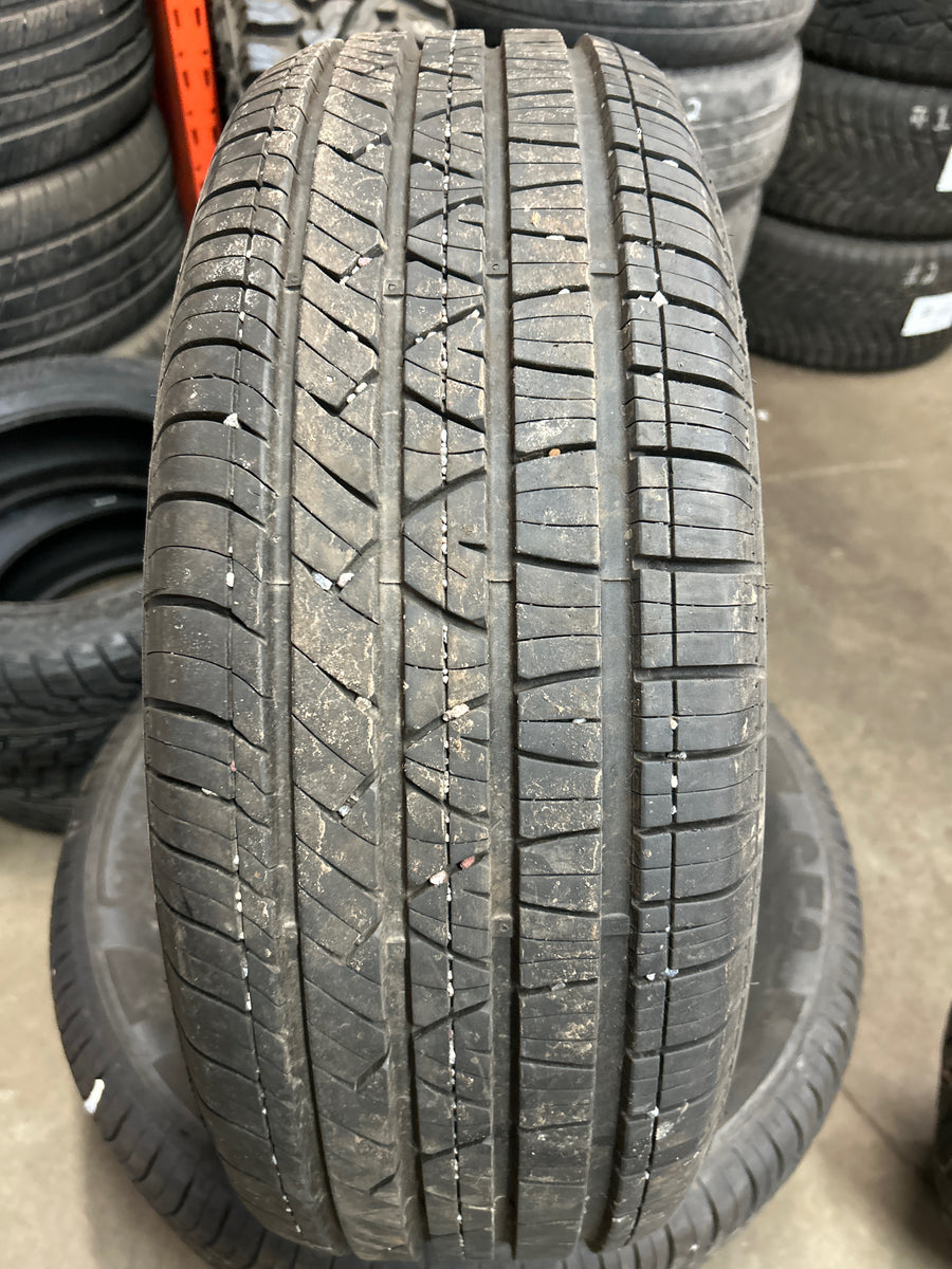 4 x P225/60R16 98H Motomaster SE3