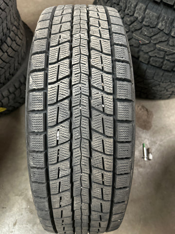 4 x P215/65R16 98R Dunlop Winter Maxx SJ8