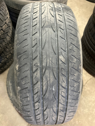 1 x P215/55R17 94V Yokohama Avid Envigor