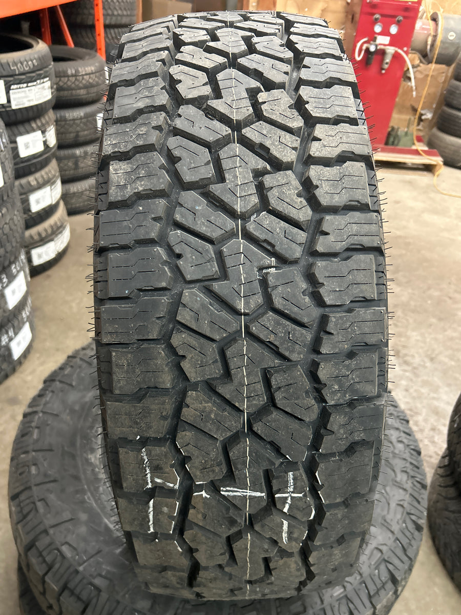 4 x LT275/70R18 125/122S Falken Wildpeak A/T4W
