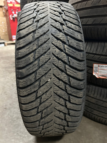 4 x P215/55R17 94T Nokian Hakkapeliitta 10