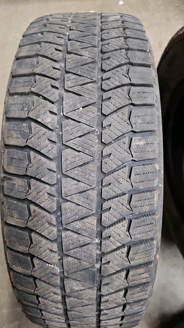 2 x P225/65R17 102H Bridgestone Blizzak WS-90