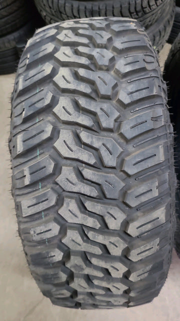 4 x LT33/13R18 118Q Maxtrek Mud Trac