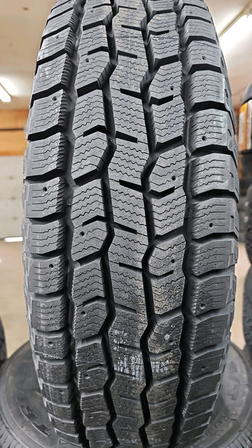 4 x LT245/75R17 121/118Q Cooper Discoverer Snow Claw