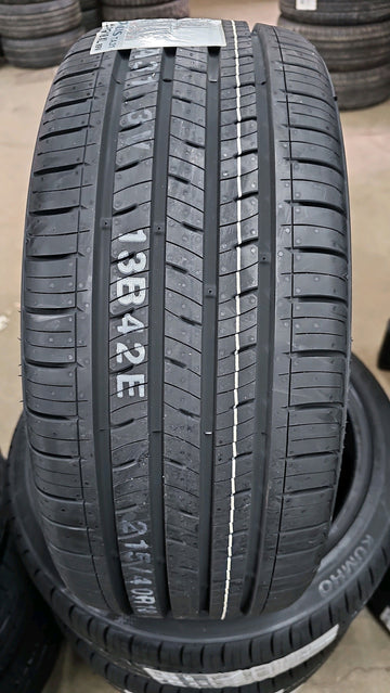 4 x P215/40R18 89V Kumho Solus TA31